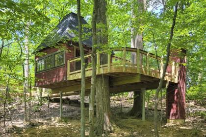 Jimmy’s Treehouse - Nature Center at Shaker Lakes