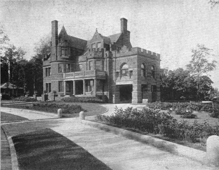 Howell Hinds constructed in 1898