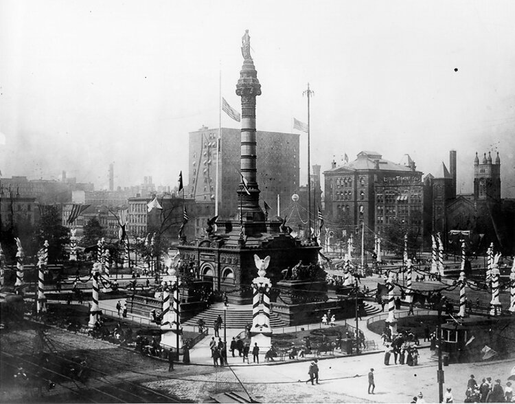 Grand Army of the Republic Convention at the monument in 1901
