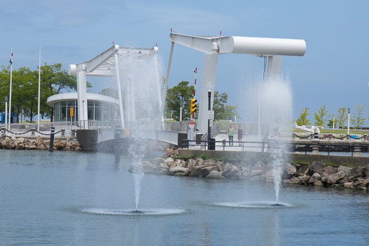 The fountains in North Coast Harbor just outside of the Rock Hall and Science Center designed by Cooking Sections.