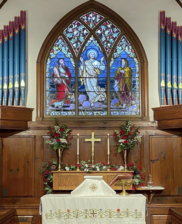 The altar at St. Hubert’s Episcopal Church