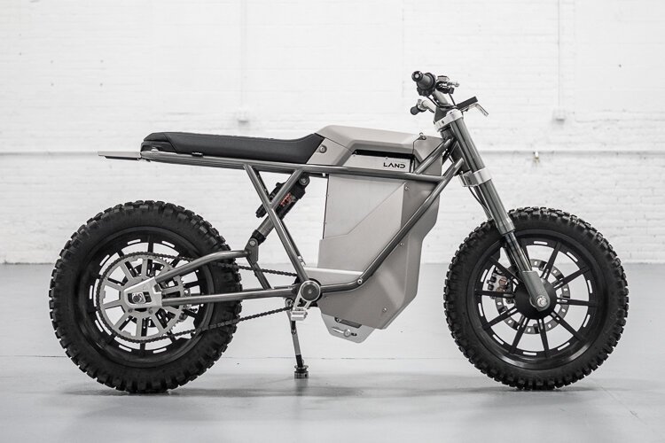 The District is unique to the electric vehicle space in that it bridges the gap between two markets: the e-bike and the e-motorcycle.