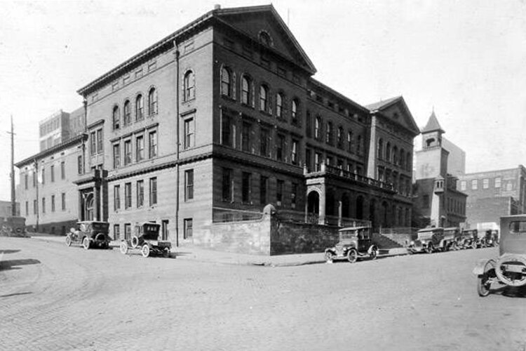Central Station at Champlain Avenue and West 6th Street, NE in 1922