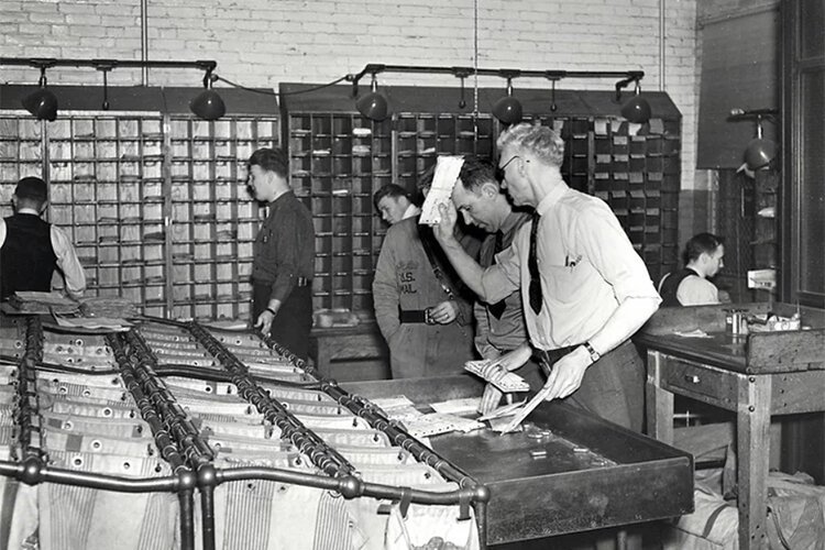 In course of the year 1936, 579,941 pounds passed through Cleveland Airport post office