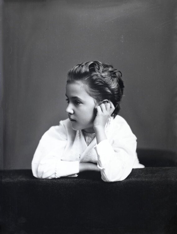Edmondson George Edmondson, well-known turn-of-the-century photographer