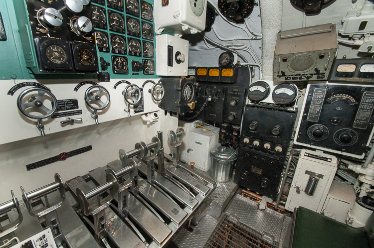 USS COD Maneuvering Control Console