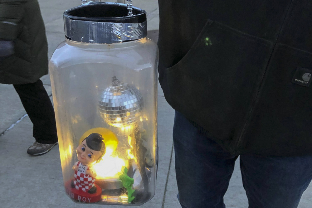 Canalway Towpath Trail Lantern Parade 2022