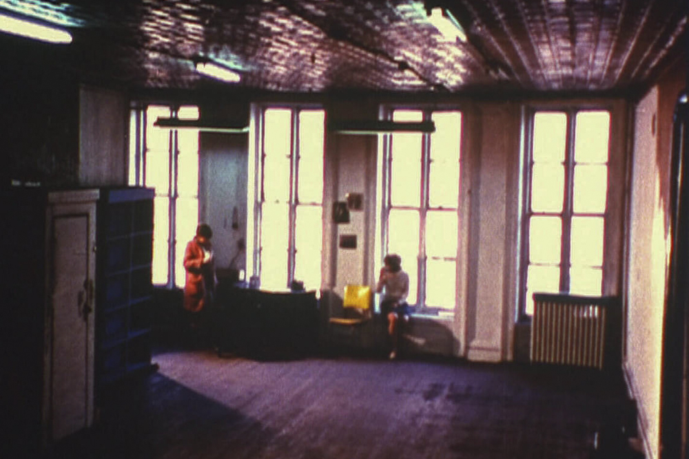 Wavelength & SSHTOORRTY, a program of films shown from 16mm and 35mm.