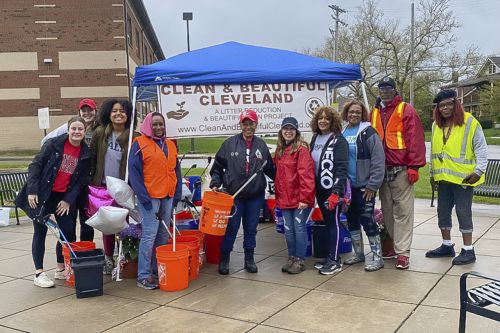 Clean and Beautiful Cleveland Block2Block community advocacy team