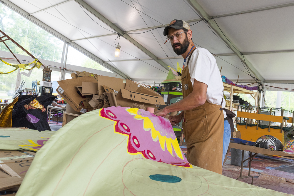 Inside the Parade the Circle artist tent