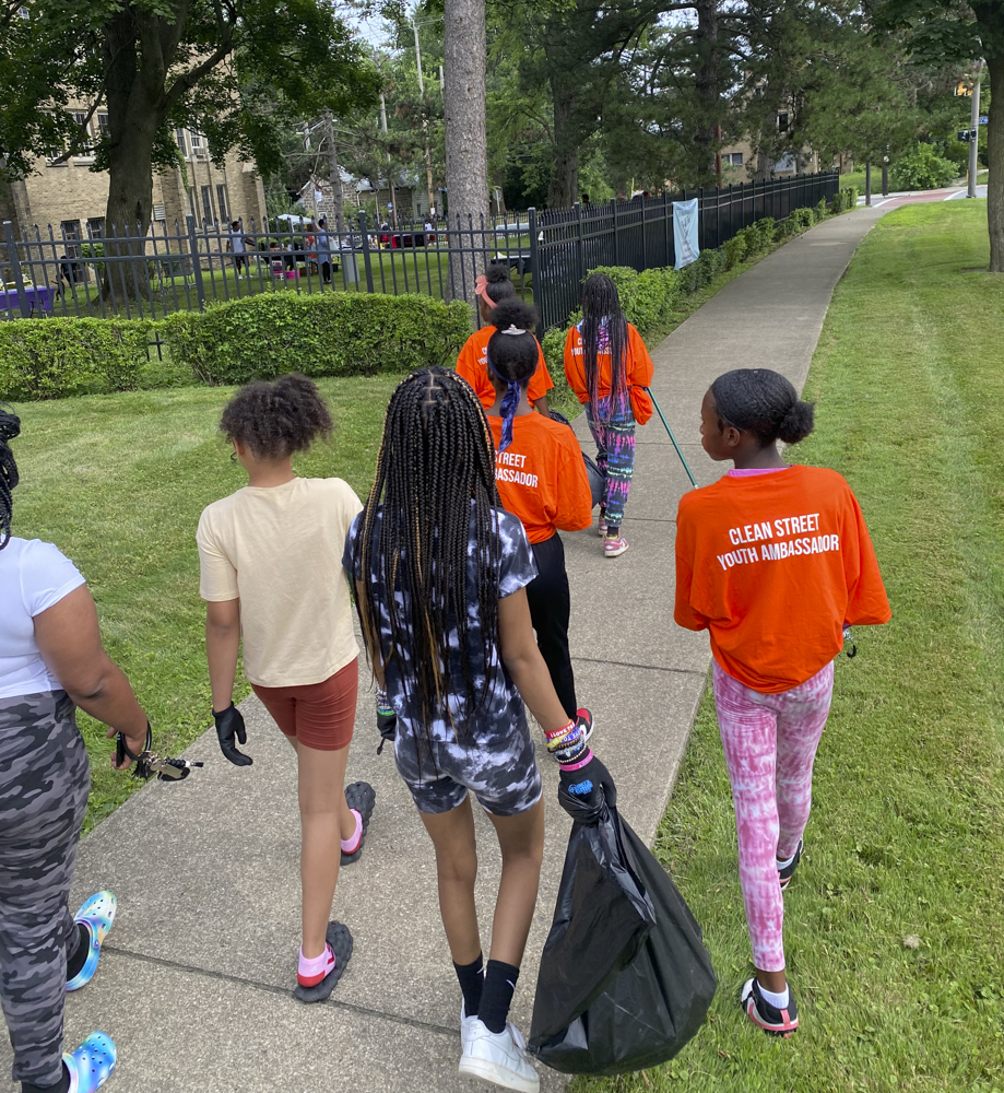 UMDC sponsored Litter Campaign - Youth Clean Street