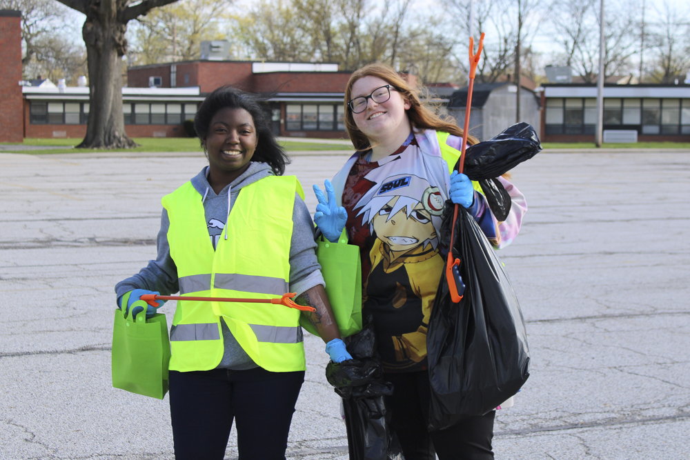 The Big Clean - Volunteers Clean Up Euclid & Collinwood