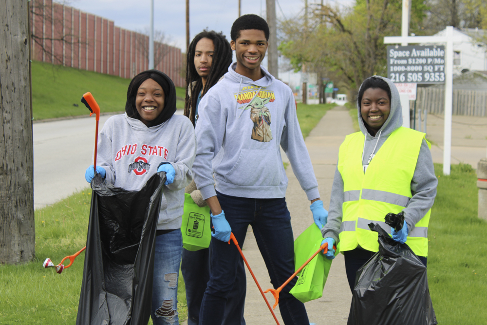 The Big Clean - Volunteers Clean Up Euclid & Collinwood