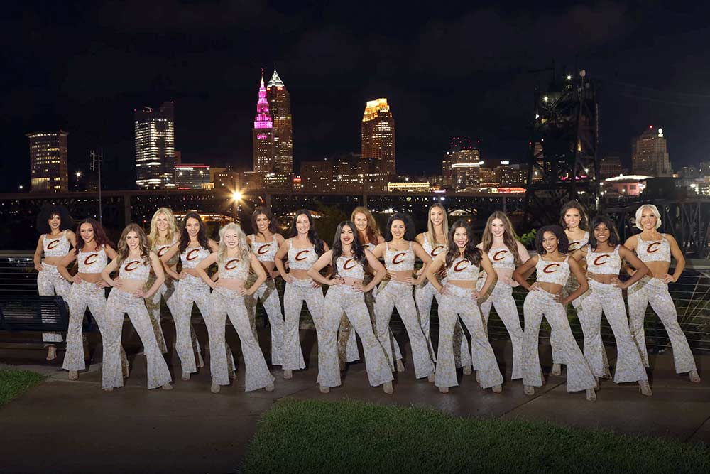 Cavs Dance Team