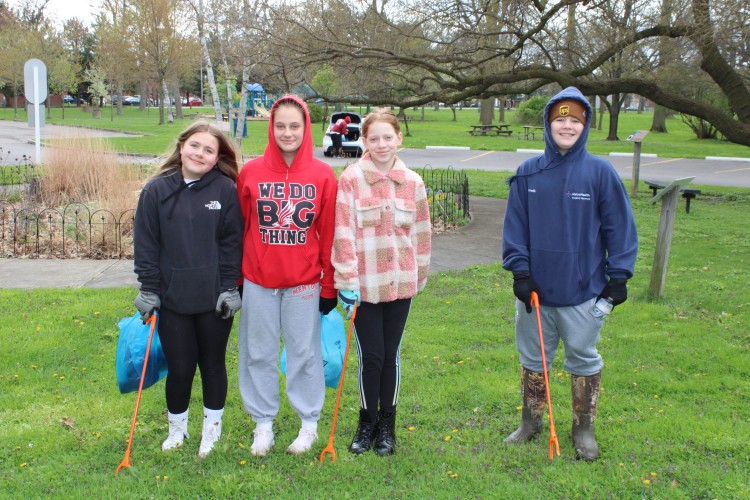 Residents of all ages volunteer