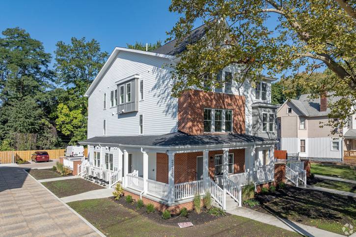 The 89th Rising development in Fairfax.