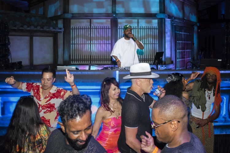 Keenan “Knyce” Williams at CMA Solstice 2025 - Photo © Bob Perkoski, www.Perkoski.com