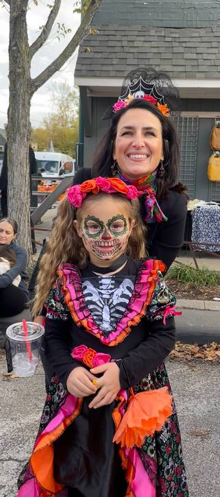 Julia and her niece, Noelle.