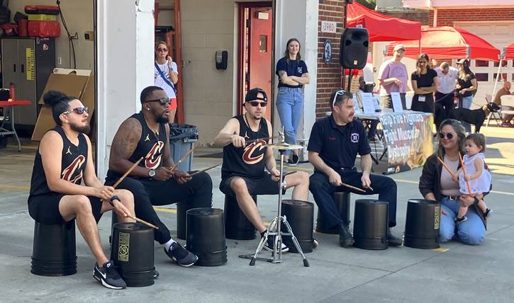 The Cleveland Cavs' 216STTX drumming demonstration.