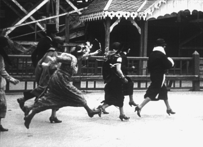 René Clair’s "Entr’acte"