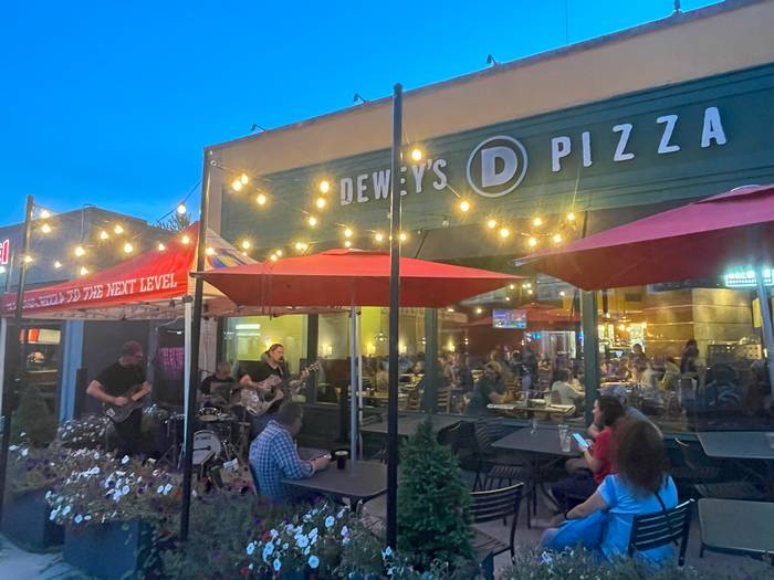 Shortt Stories at Dewey's Pizza on Lee Road