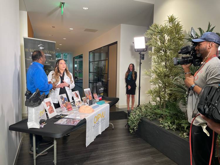 Season 8 Chain Reaction contestants Daisy Makes, Sand Pebbles and Be Browed Etcetera came to the Season 9 launch hosted by Minute Mean Staffing during Kickin' It With Kenny.