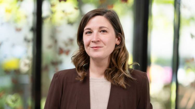 CMNH associate curator of human evolution Dr. Elizabeth 'Ebeth' Sawchuk