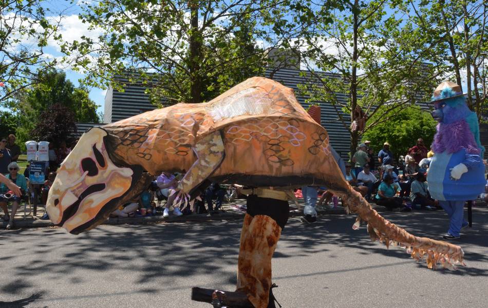 The Cleveland Museum of Art's 34th annual Parade the Circle.