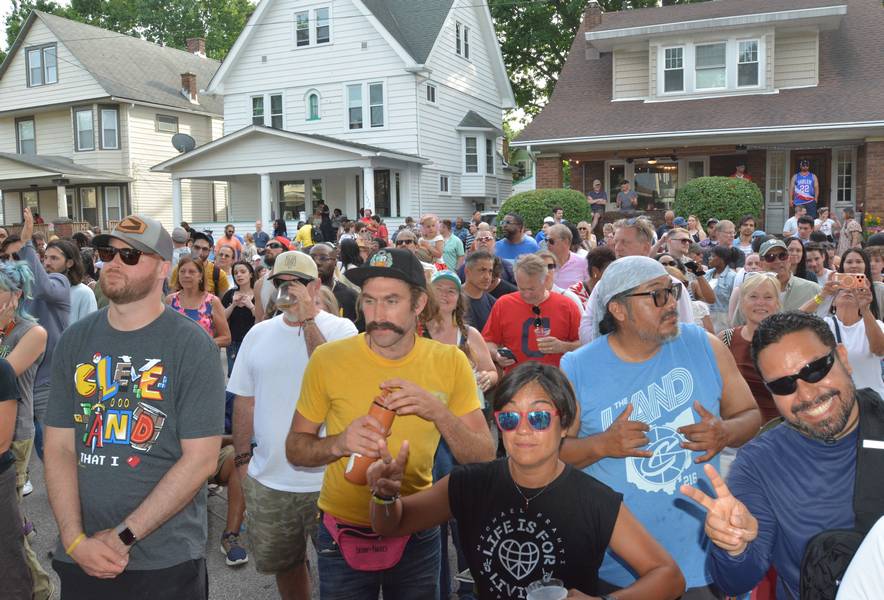 Friendly crowds of people came to Larchmere PorchFest on June 13 to enjoy the music, dancing, and fun.