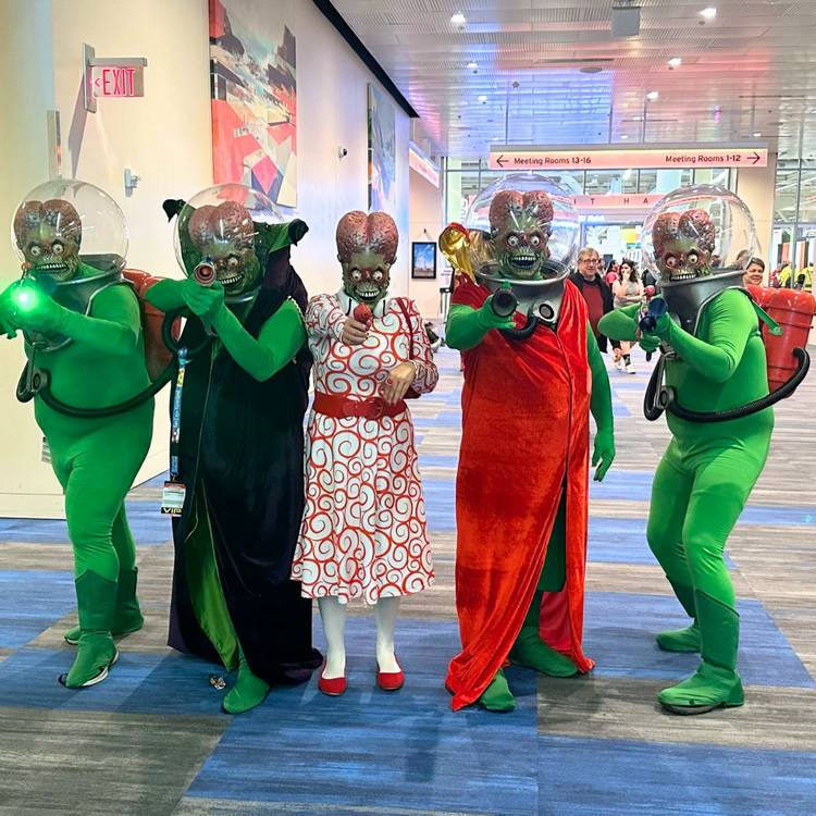 Cosplay at FAN EXPO 2023.