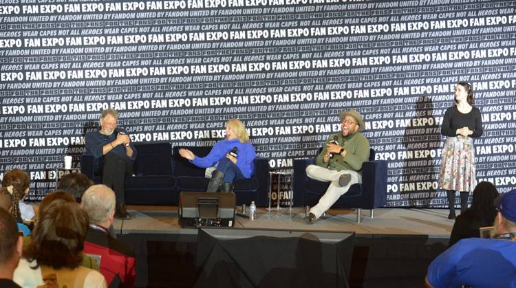 'Star Trek: The Next Generation' reunion with Gates McFadden and Jonathan Frakes.