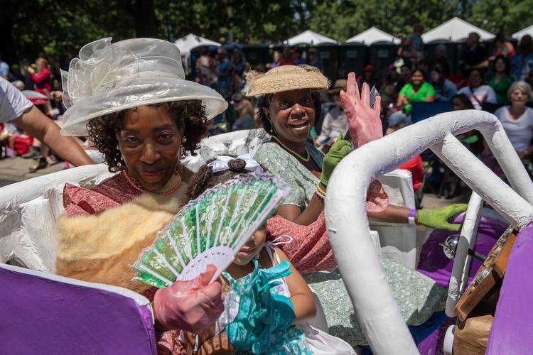 Creativity in motion: Cleveland Museum of Art Parade the Circle gains ...