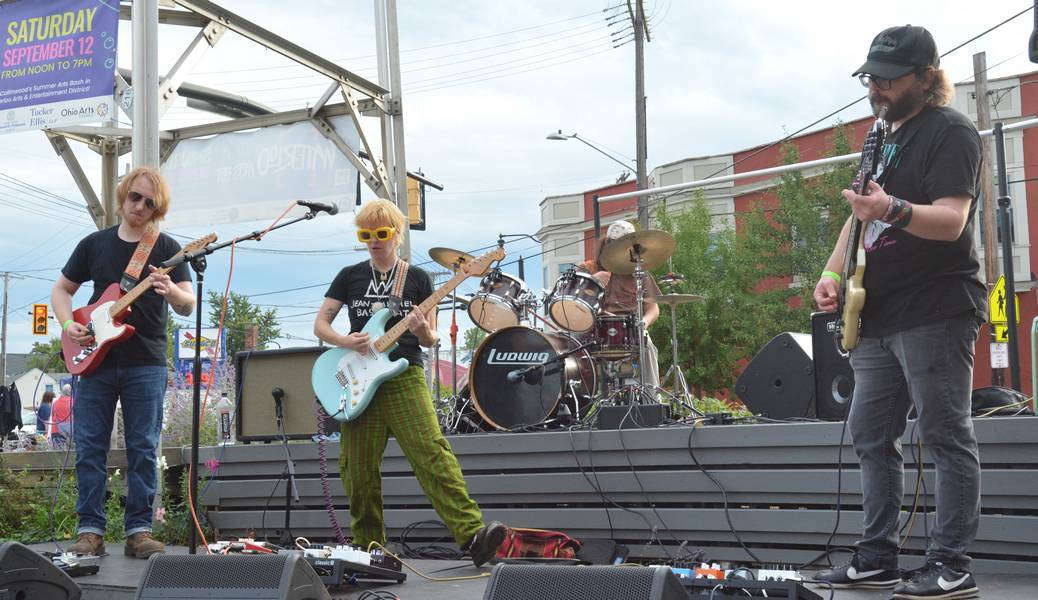 Time Cat rocking out on the Tower Stage.