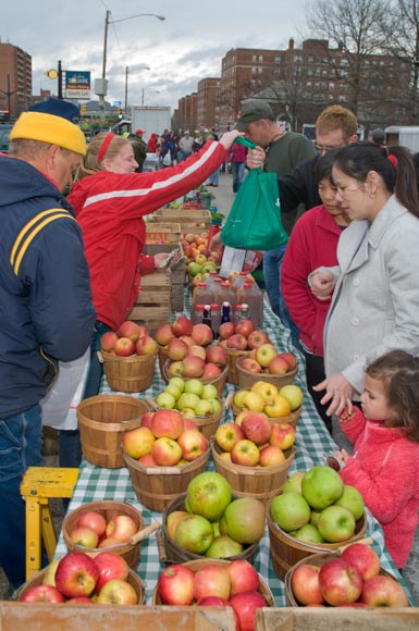 shaker_sq_farmers_mkt_011.jpg