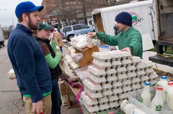 shaker_sq_farmers_mkt_049.jpg
