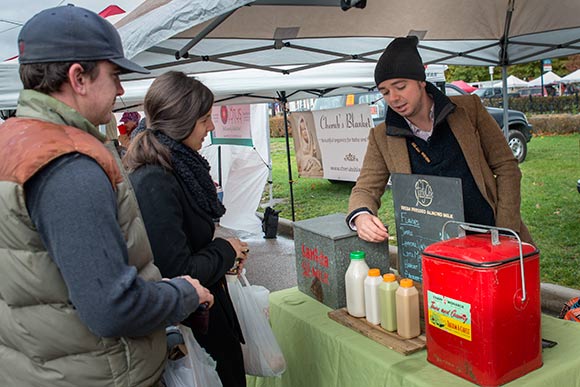 Hunter Harlor of forty.one at the Shaker Square Farmers Market