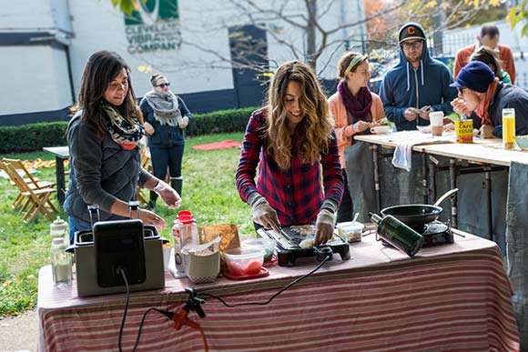 Alicia Candelario and Brittany Gonzalez of La Banana Frita at the Hingetown Flea