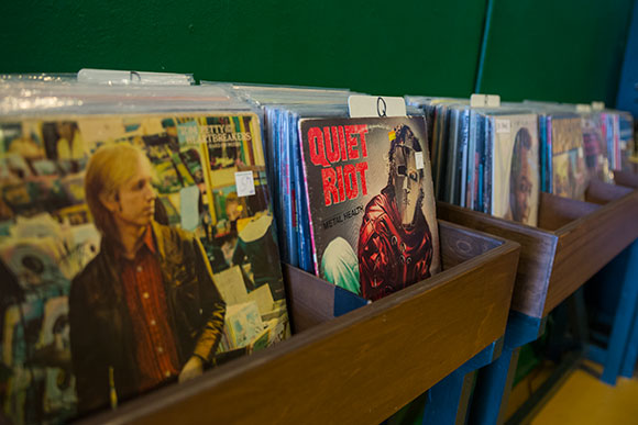 Hausfrau Record Shop