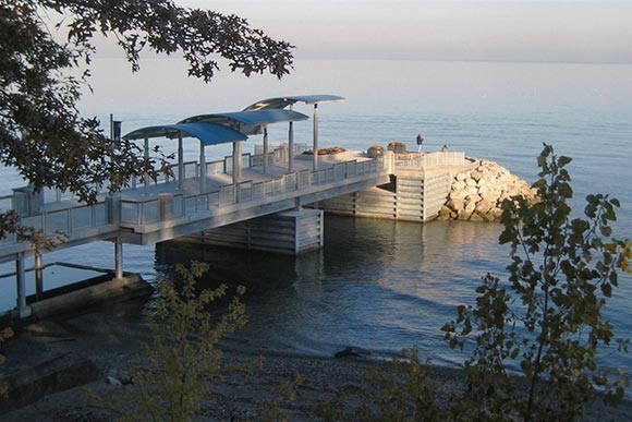 The pier at Sims Park