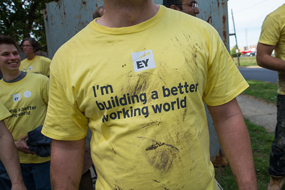 Ernst & Young volunteers cleanup the Euclid Railroad-Green Creek Corridor
