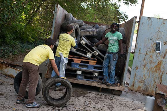 Ernst & Young volunteers cleanup the Euclid Railroad-Green Creek Corridor