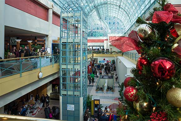 <span class="content-image-text">Last Minute Market at the Galleria</span>