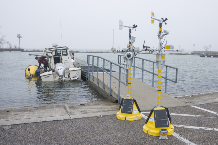 lake_erie_bouy_launch_069.jpg