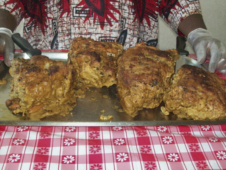 Vegan Seitan Roast from MoBite