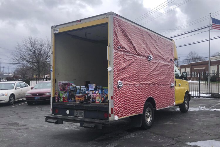 Bellaire-Puritas Development Corporation assisted Cleveland City Councilman Brian Kazy's Stuff the Truck drive