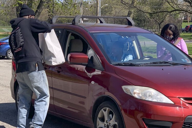 Famicos Foundation food distribution