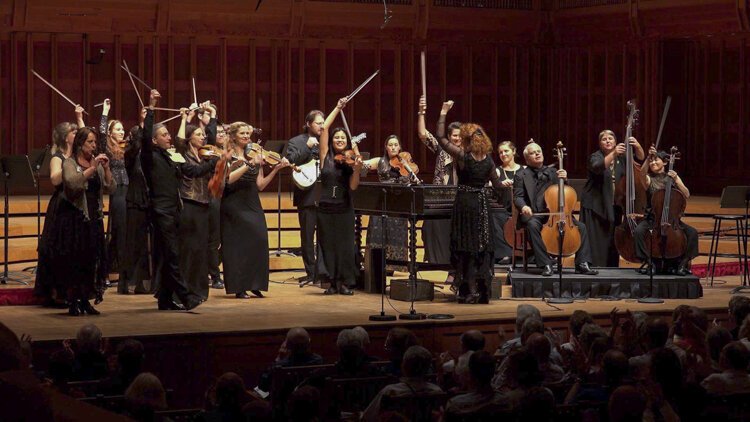 Apollo's Fire, says artistic director Jeanette Sorrell, blends classical, folk, and even jazz.