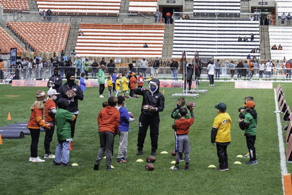 NFL Draft Experience Play Football Field