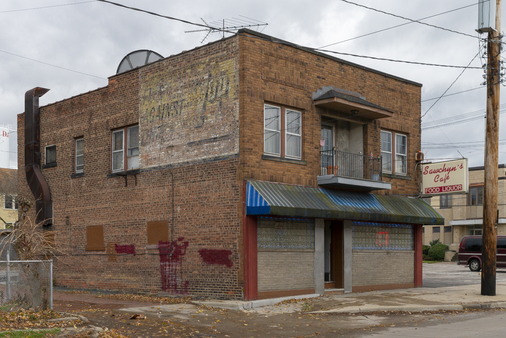 Western Ave & W 106th