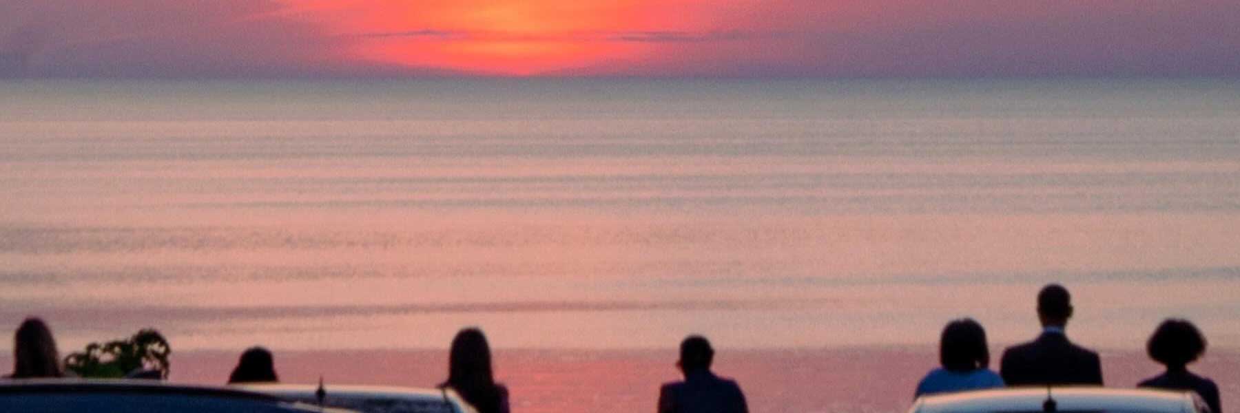 Sunset silence at Edgewater